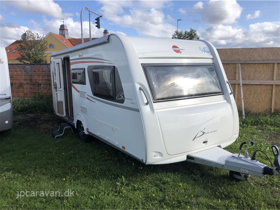 En slags ”Hammerslag” med campingvogne ??
